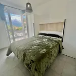 Apartment E Casette