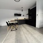 E Casette Apartment