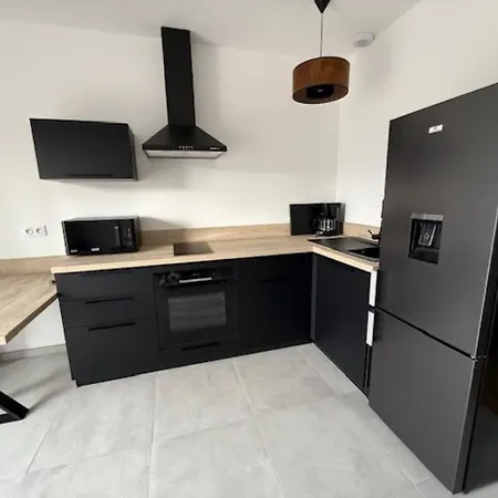 E Casette Apartment