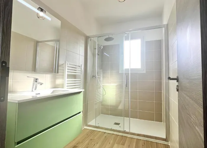 アパート E Casette *